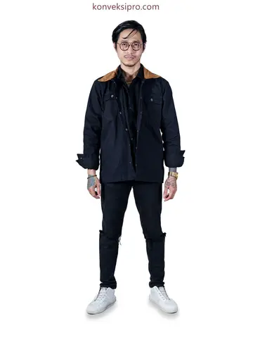 Jaket bomber casual bahan Taslan pesanan komunitas di Tangerang