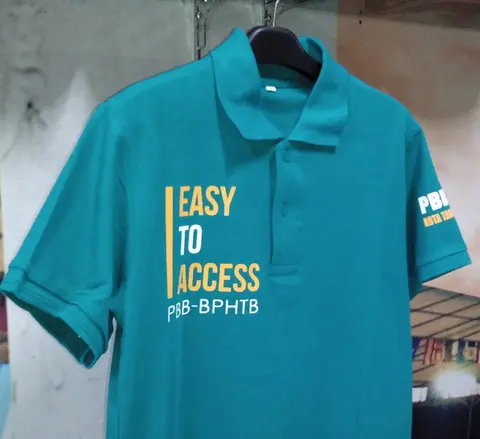 Kaos polo bahan Lacoste Pique CVC kombinasi kerah untuk seragam gathering