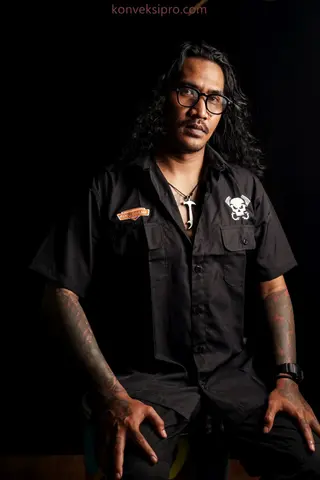 Kemeja seragam workshirt teknisi warna abu-abu bahan American Drill